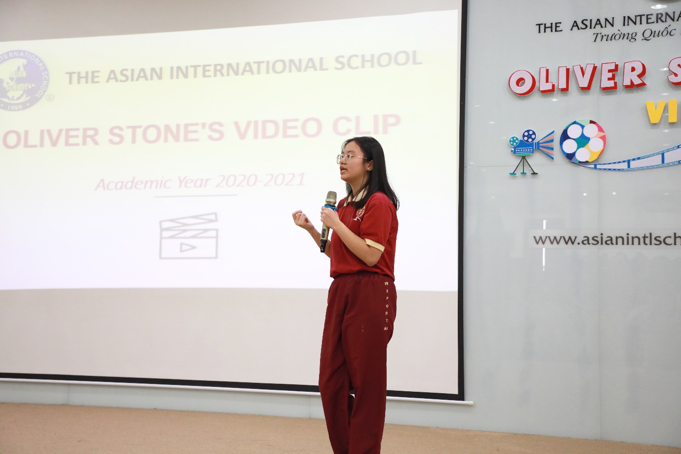 Video clip chủ đề Cyberbullying giành giải nhất tại Oliver Stone’s Video Clip năm học 2020 - 2021