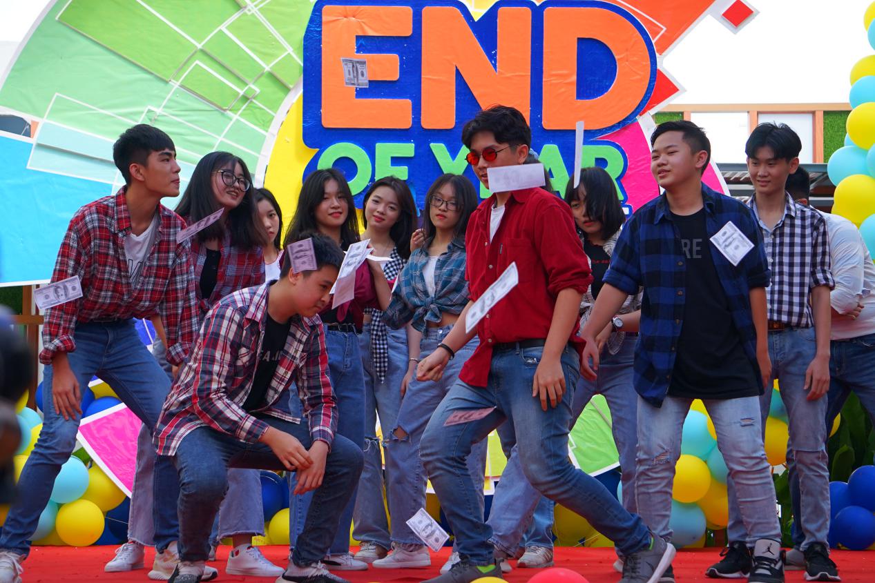 Học sinh Asian School cháy hết mình tại End of Year Concert 2020
