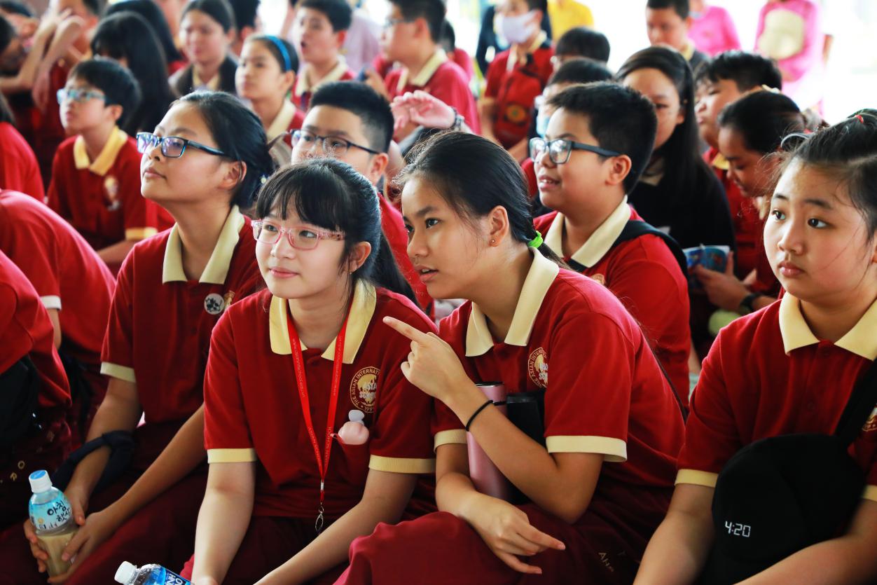 Học sinh Asian School thích thú khám phá Khu nông nghiệp công nghệ cao