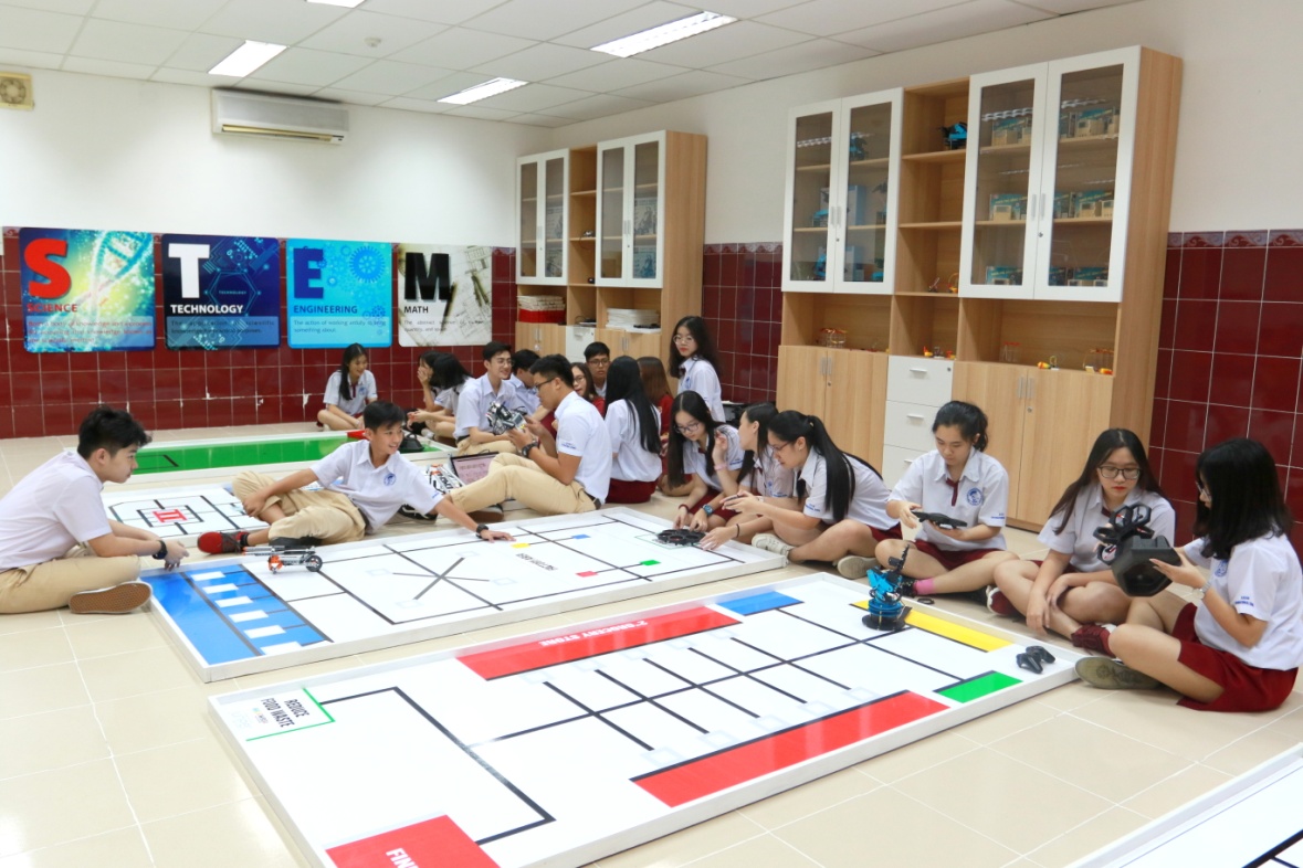 Trải nghiệm phòng học công nghệ 4.0 ở Asian School