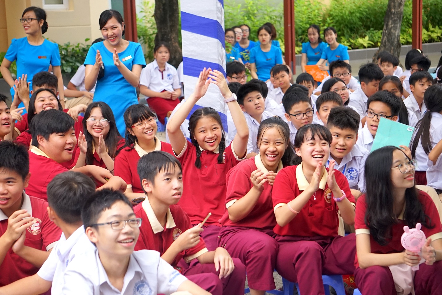 Vui hội trăng rằm rộn ràng và ngập tràn sắc màu của học sinh Asian School