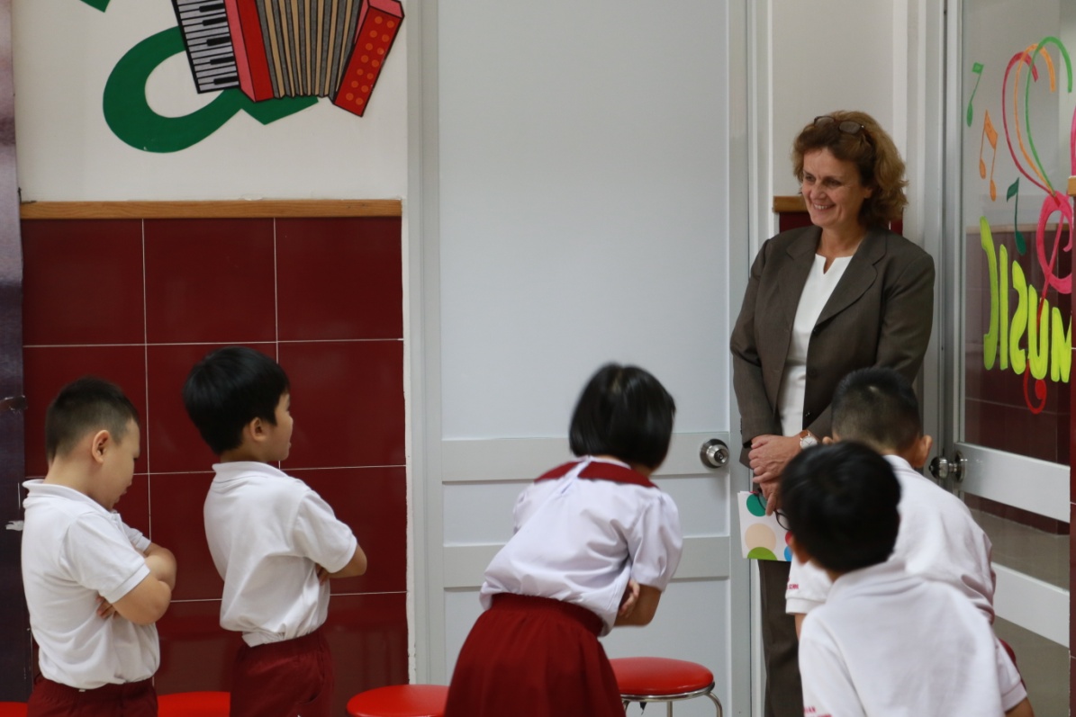 The Asian International School welcomed CIS representatives to visit the school in 2018-2019