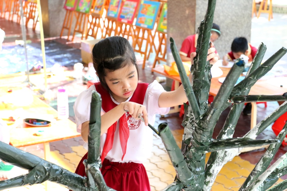 Phát triển năng khiếu mỹ thuật với Let Colors Speak