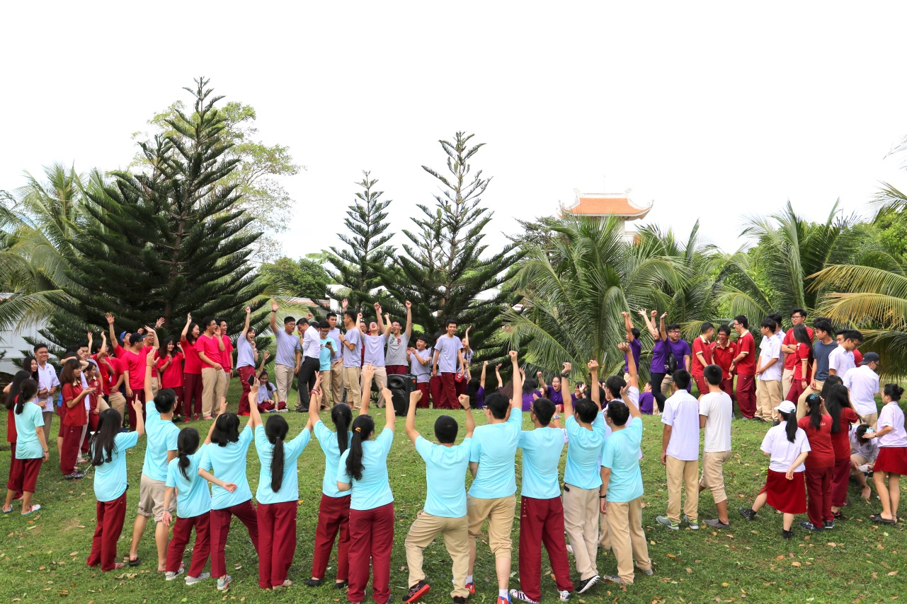 “Lễ dâng hương - nét đặc sắc trong giáo dục truyền thống của Trường Quốc tế Á Châu” - trải nghiệm hè thú vị của học sinh AHS