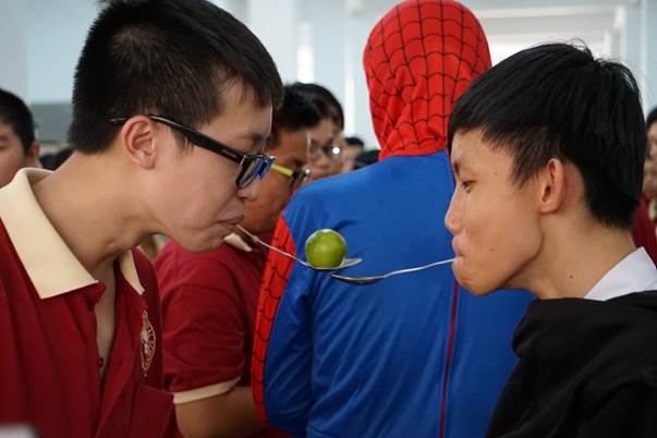 Halloween Asian School -“Nhà ma” rùng rợn thu hút học sinh