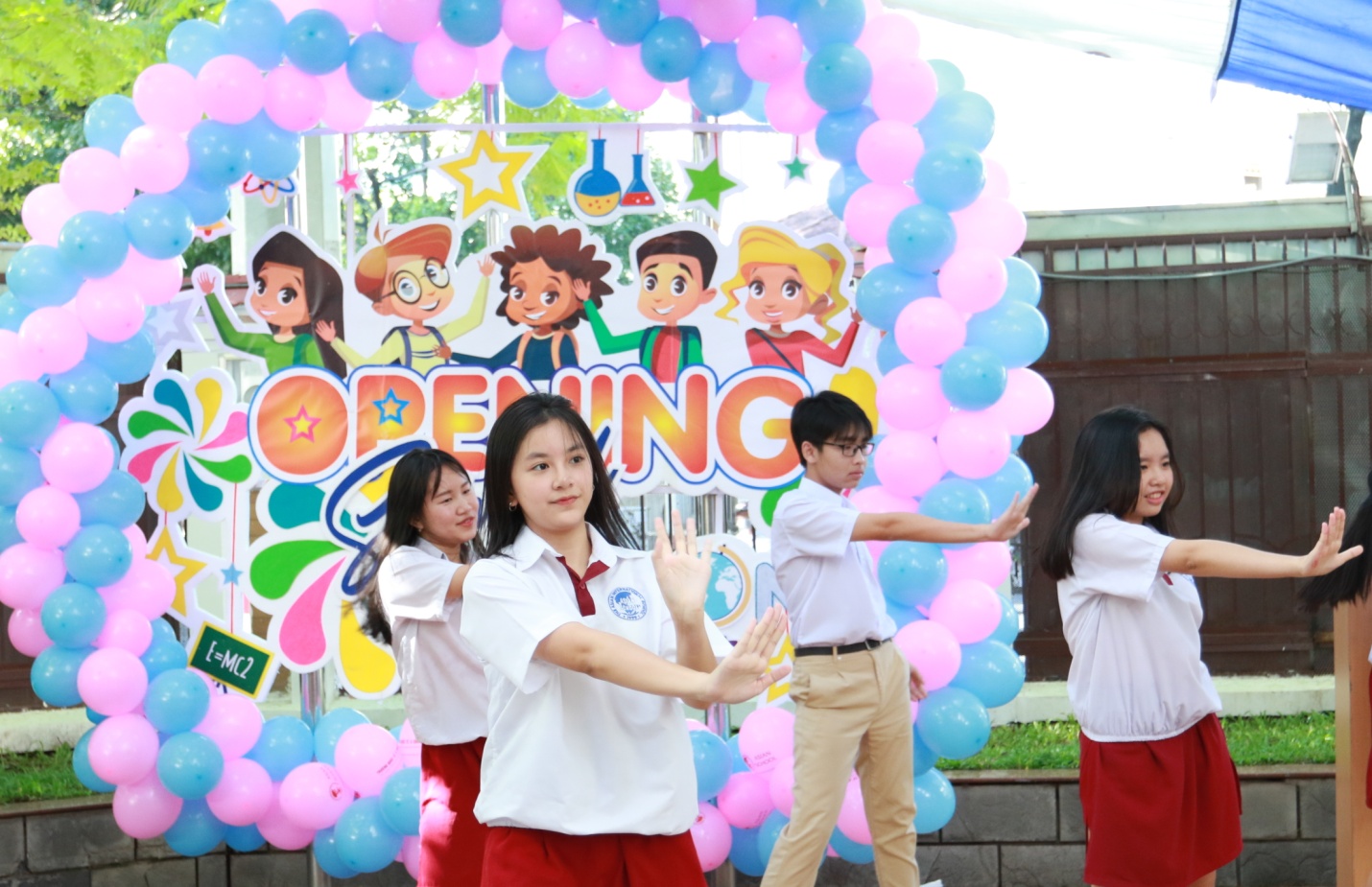 Lễ khai giảng đầy sắc màu của hơn 9.000 học sinh Asian School