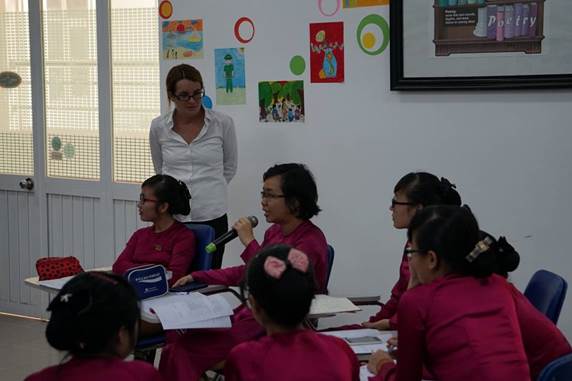 Training for AHS teachers – To make English classes become more enjoyable