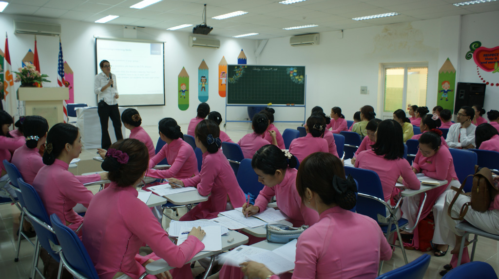 Teachers of the Asian International School took part in a training course with the expert from Oxford University Press