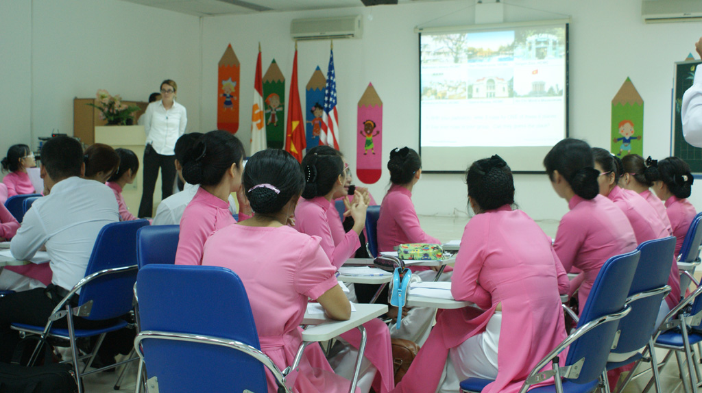 Teachers of the Asian International School took part in a training course with the expert from Oxford University Press