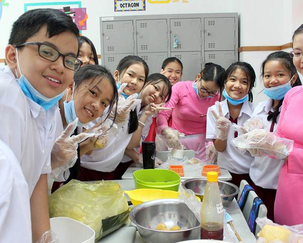 Học sinh Trường Quốc tế Á Châu Vui hội trăng rằm 2018