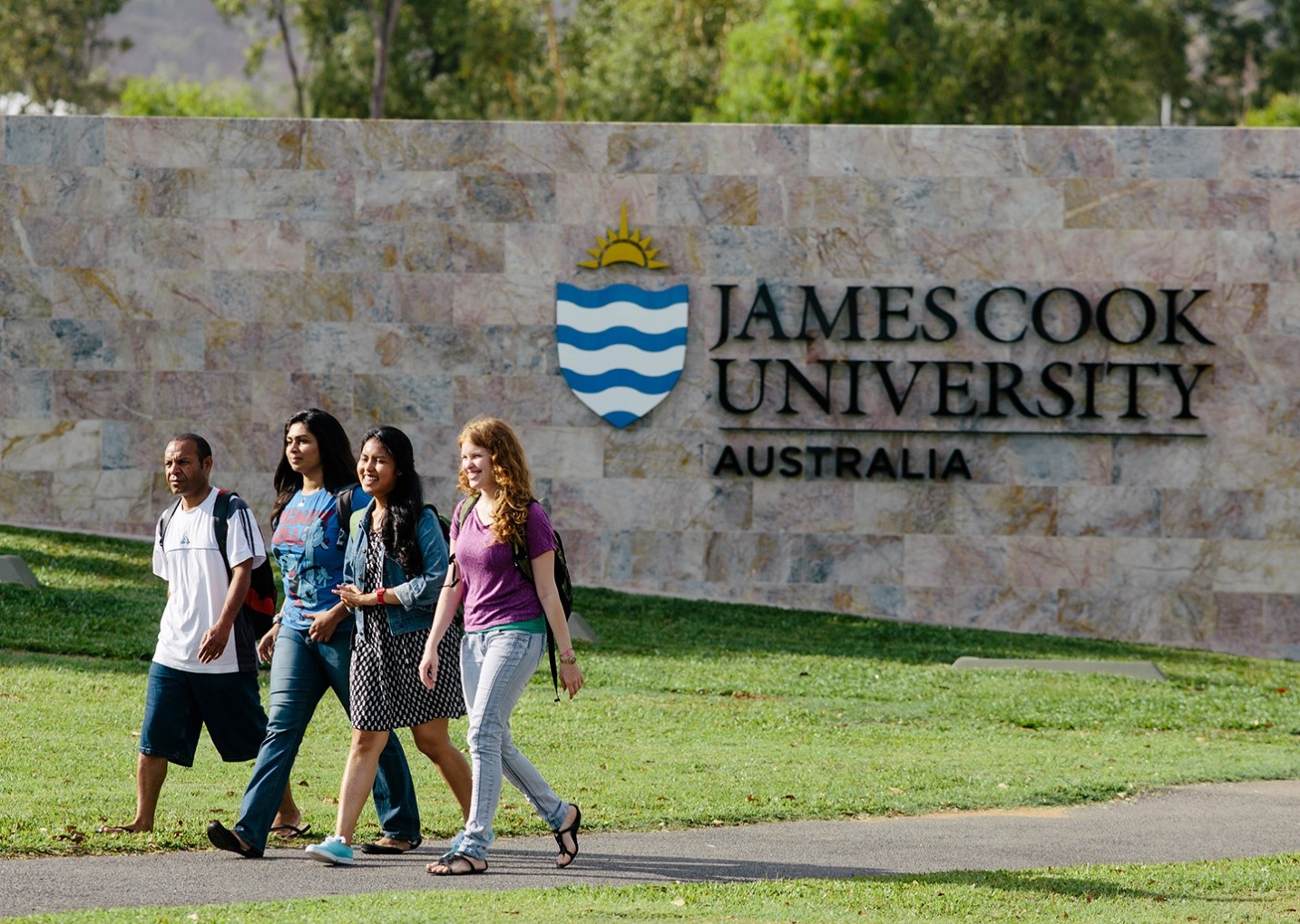 International Excellence Scholarship - James Cook University (Australia)...