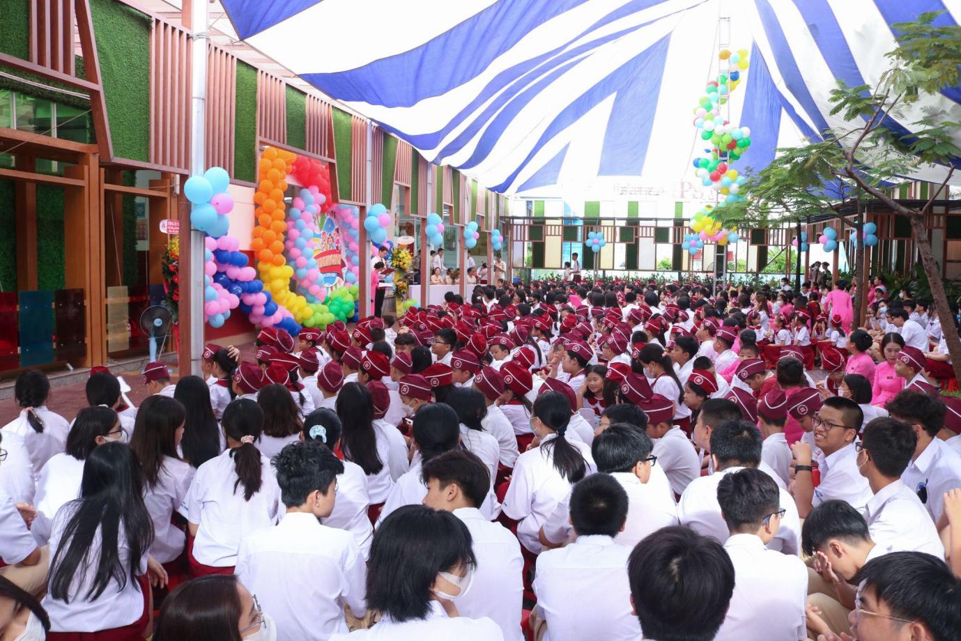 Asian School tưng bừng khai giảng năm học mới<img src='/App_Themes/Default/Images/iconnew.gif' alt='' />