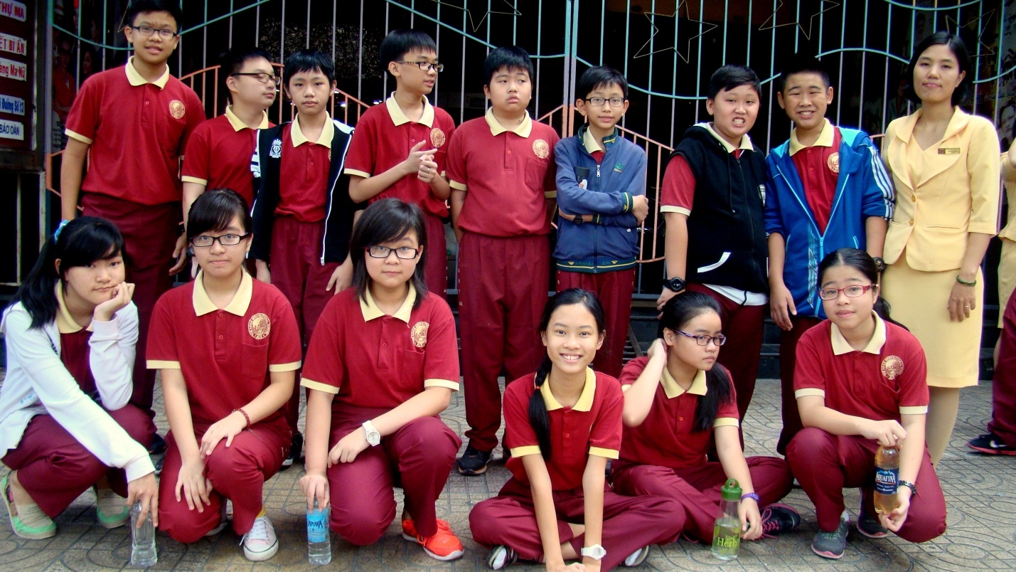 AHS Students at the Saigon Drama Theatre